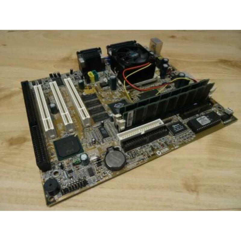 MSI MS-6159 V1.0 + Celeron 466MHz + 512MB