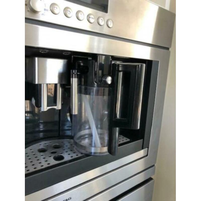Atag koffiemachine inbouw en combi stoomoven (met defecten)
