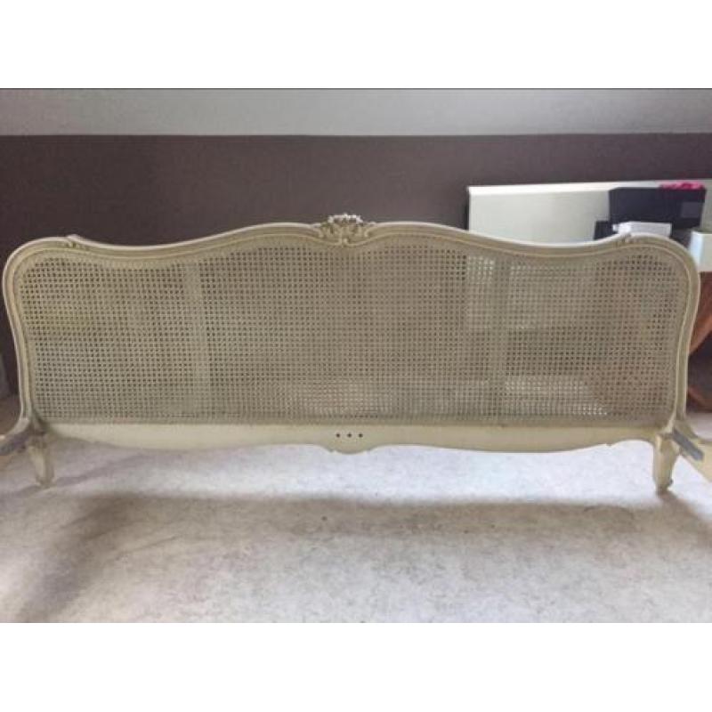 Brocante antiek bed ombouw