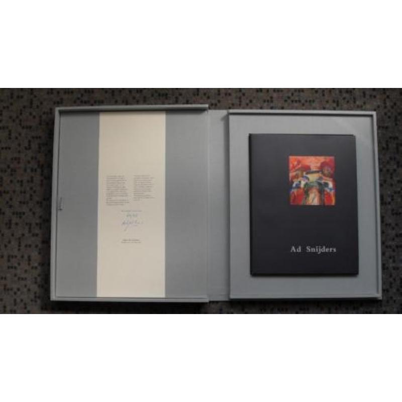 AD SNIJDERS ; cassette met gesign, kunstwerk plus gesign boe
