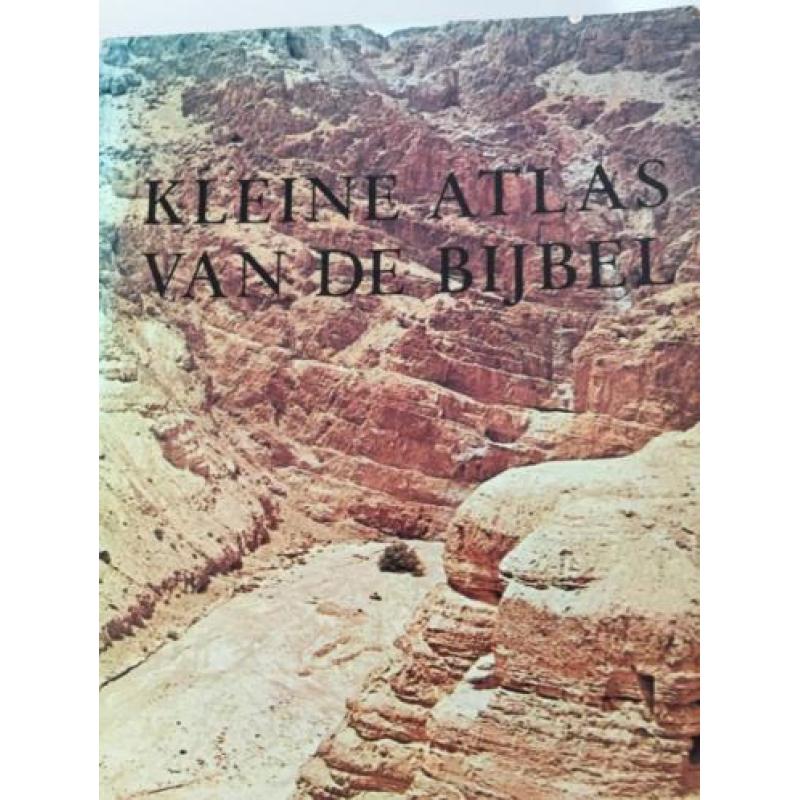 3 Godsdienstige naslagwerken.