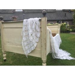 SHABBY KAJUITBED uit FRANS KASTEEL.