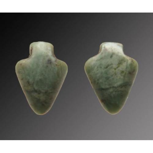 Egyptian hart amulet made of Jade