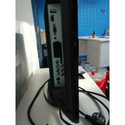 19 inch LCD TV met ingebouwde dvd speler