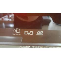 Flat tv met HDMI 2x 2xscart veder veel opties
