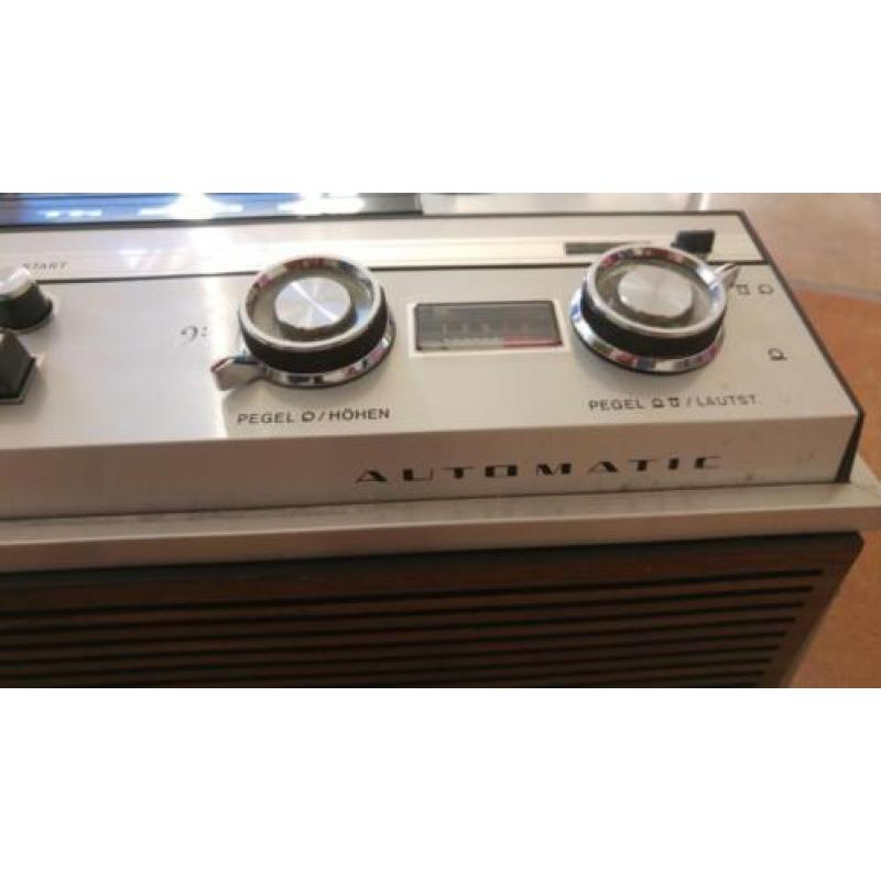 Grundig TK 220 de luxe bandrecorder