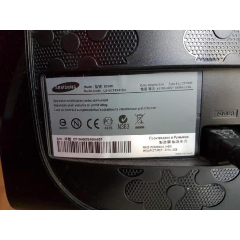 Samsung TV 19 inch
