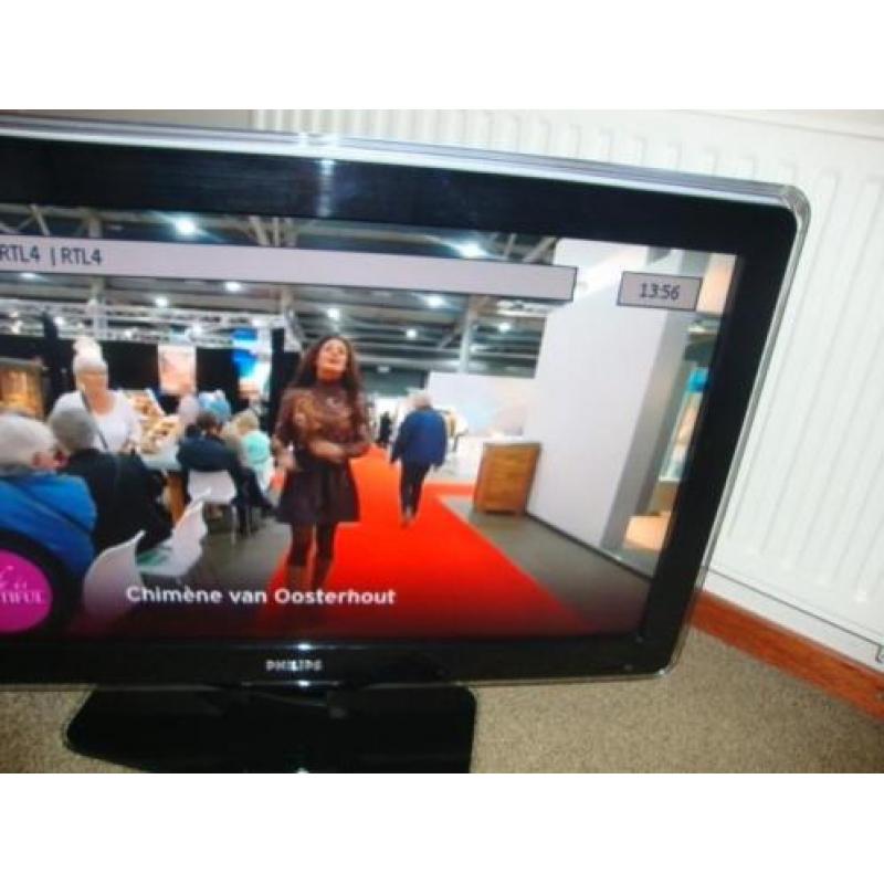 philips lcd tv 32PFL7403d12
