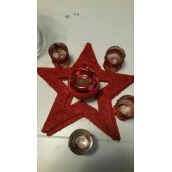 Rieten rode kerstboom 50cm en rode kerstdecoratie
