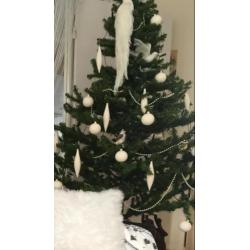 Kerstboom 2m hoog met standaard zie foto decoratie