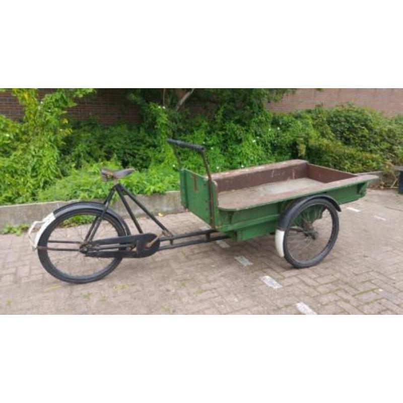 Oldtimer Bakfiets Lely verkoopkar transportfiets