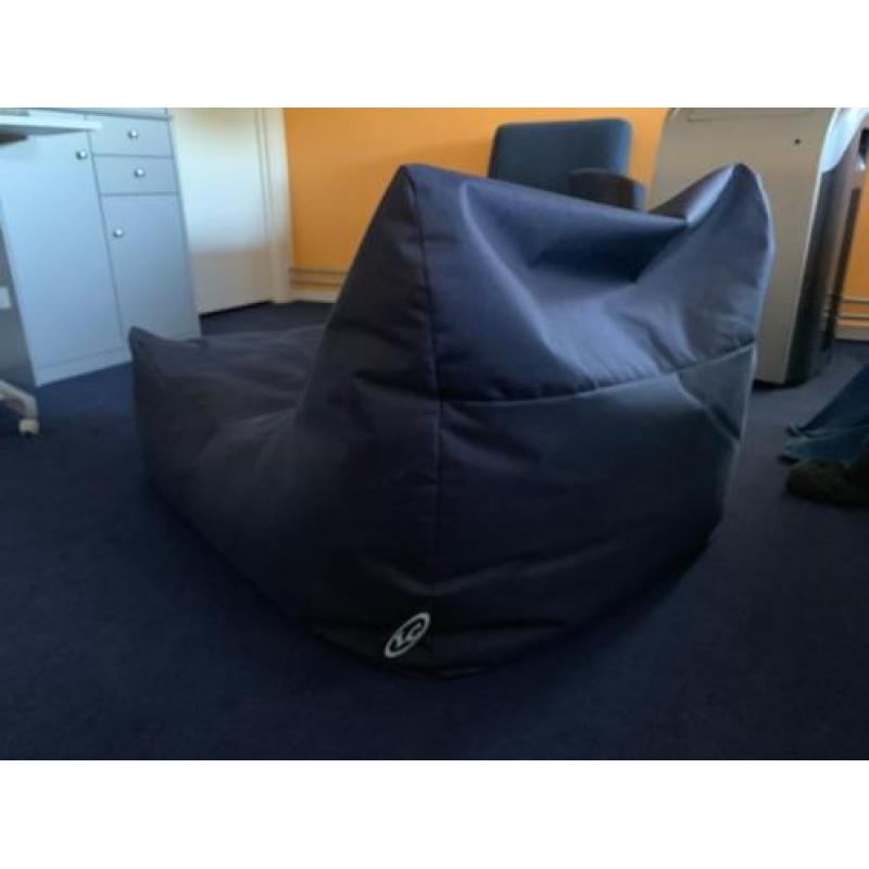 Bali "outdoor" marineblauwe loungestoel +vulling (lc zitzak)