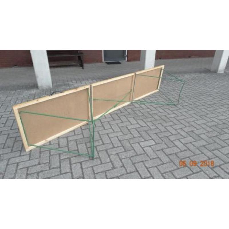 Behang tafel