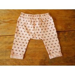 Setje beebielove t-shirt, b*e*s*s (bess) broek, HEMA vest