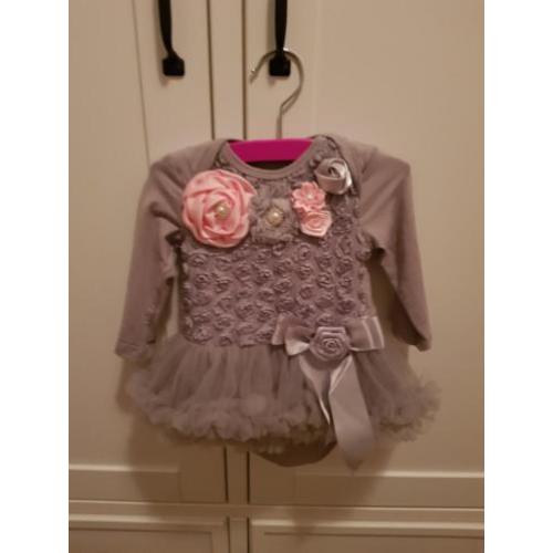 Mooi petticoat setje maat 50 valt ruim