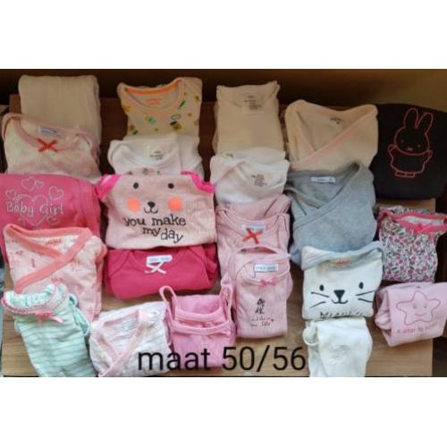 Babykleding maat 50/56 meisjes