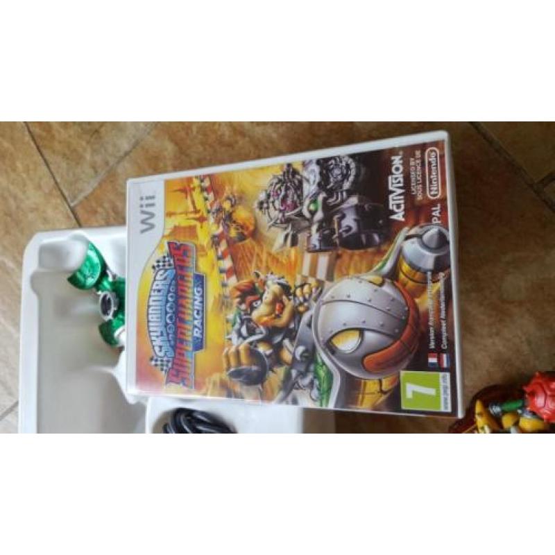 Skylanders superchargers racing