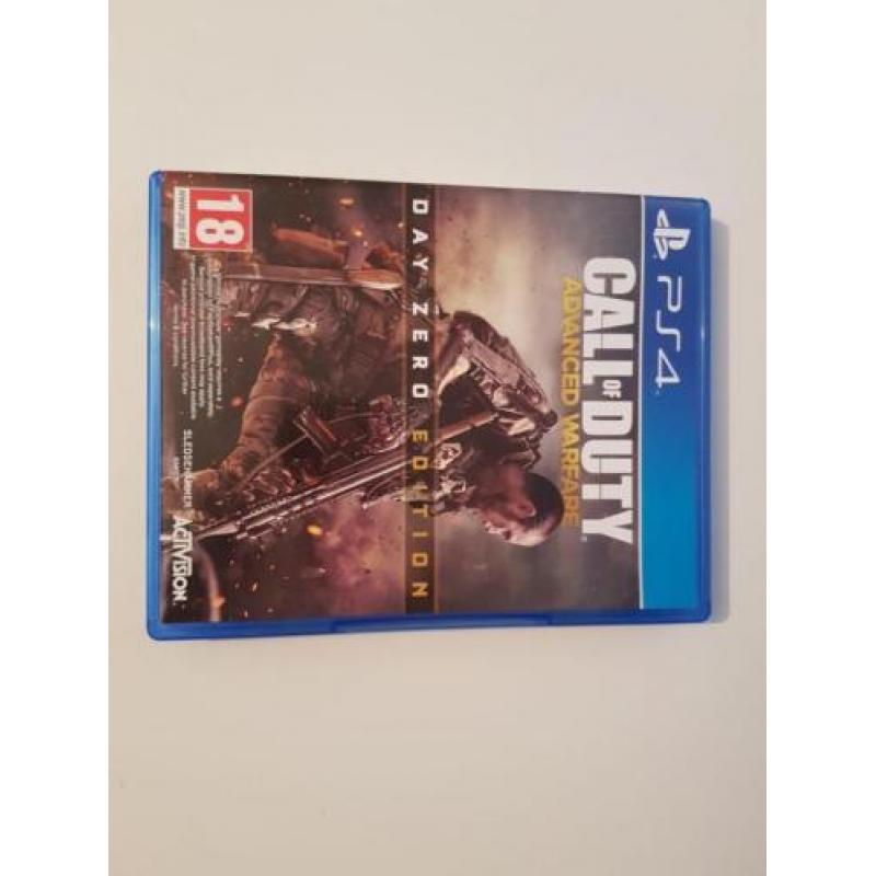 Playsation 4 met 2 games
