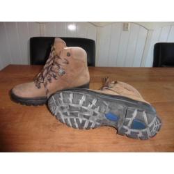 Berg / wandelschoenen Meindl maat 6.5.