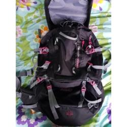 Lowe Alpine Diran 55 : 65 zwart/roze