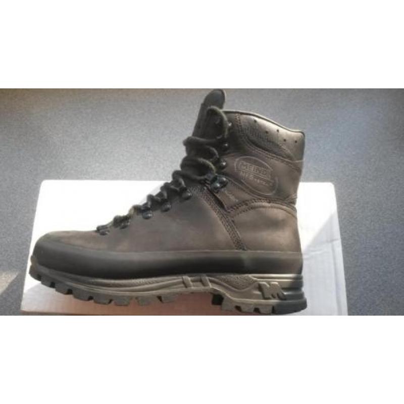 meindl m1 275m = 43,5 bergschoenen wandelschoenen leger zgan