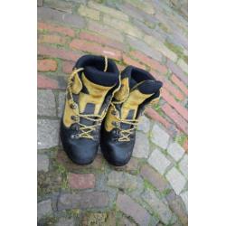 Bergschoenen, merkt Gore tex Vibram!