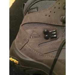 McKinley Laarzen mt 38 snow boots nieuw staat!